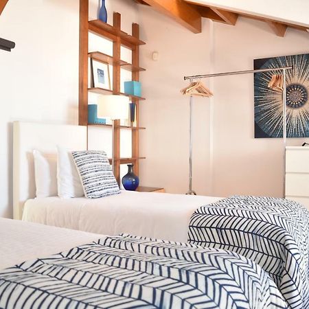 Architect-Designed Loft In A Historic Hilltop Neighborhood Lissabon Exterior foto