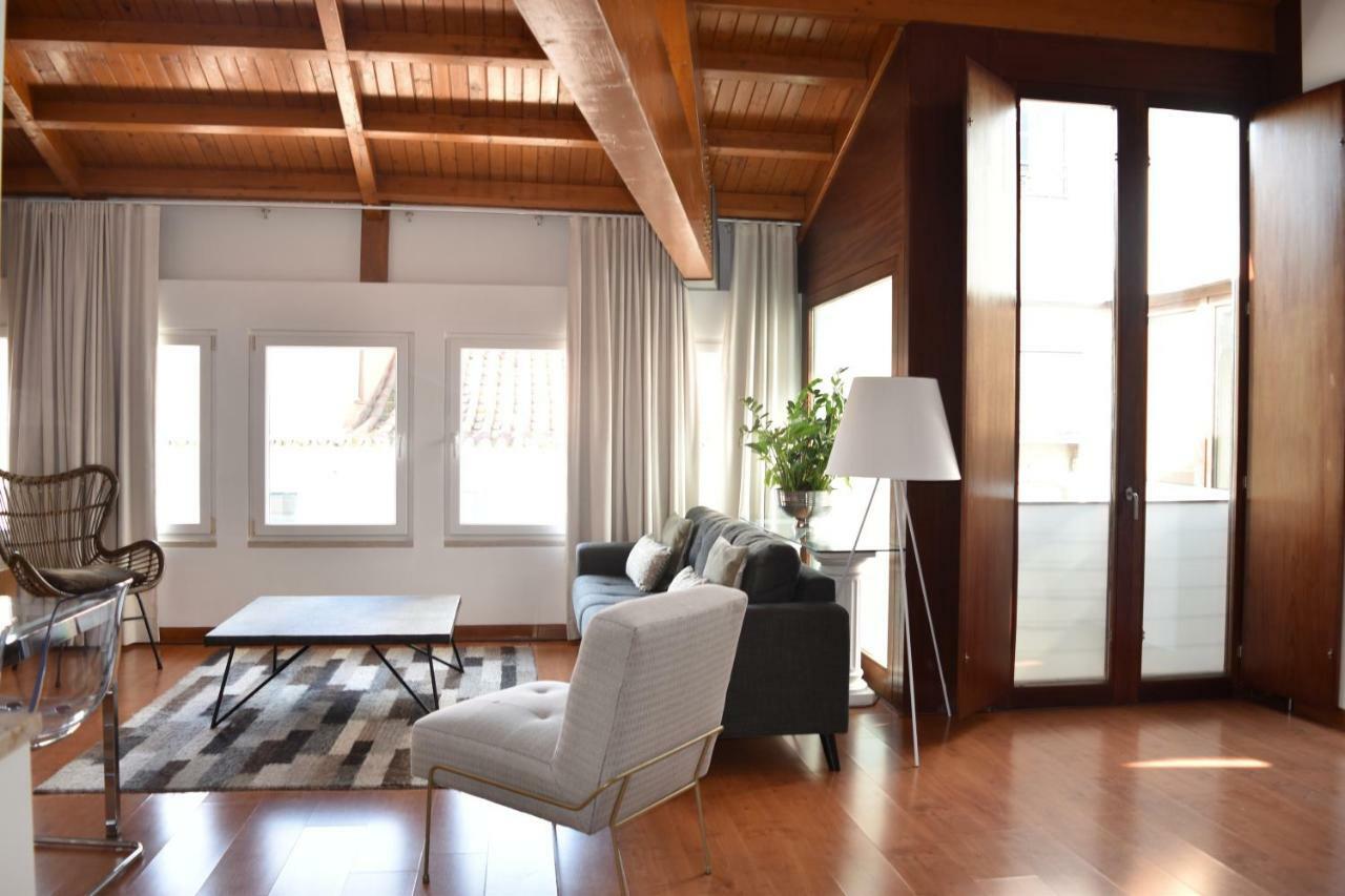 Architect-Designed Loft In A Historic Hilltop Neighborhood Lissabon Exterior foto